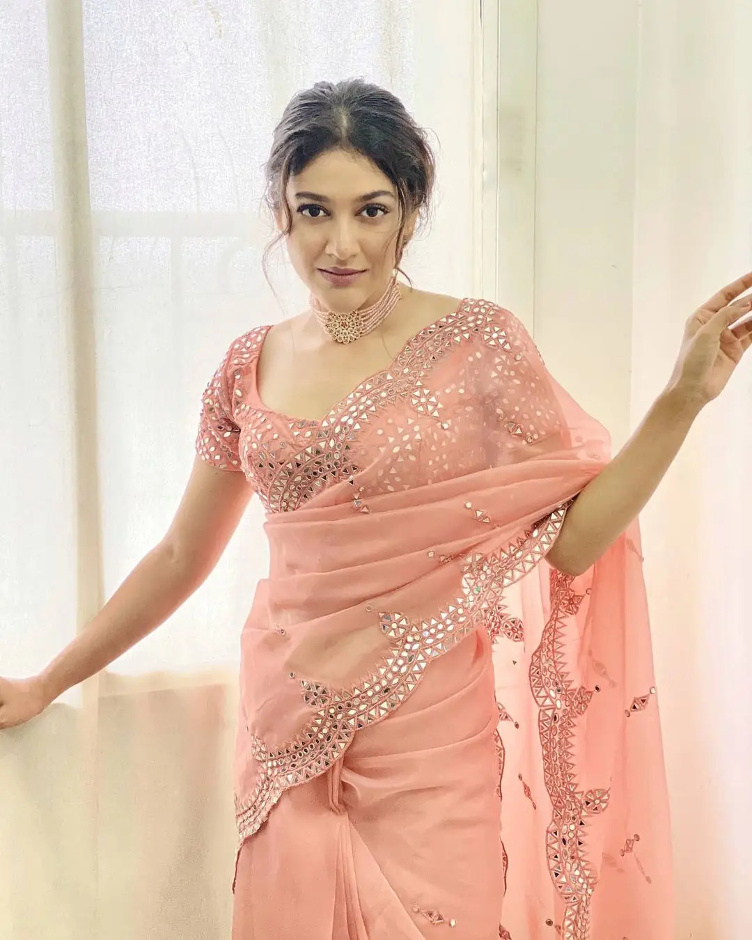 Indian Actress Anarkali Nazar Photoshoot in Traditional Pink Saree